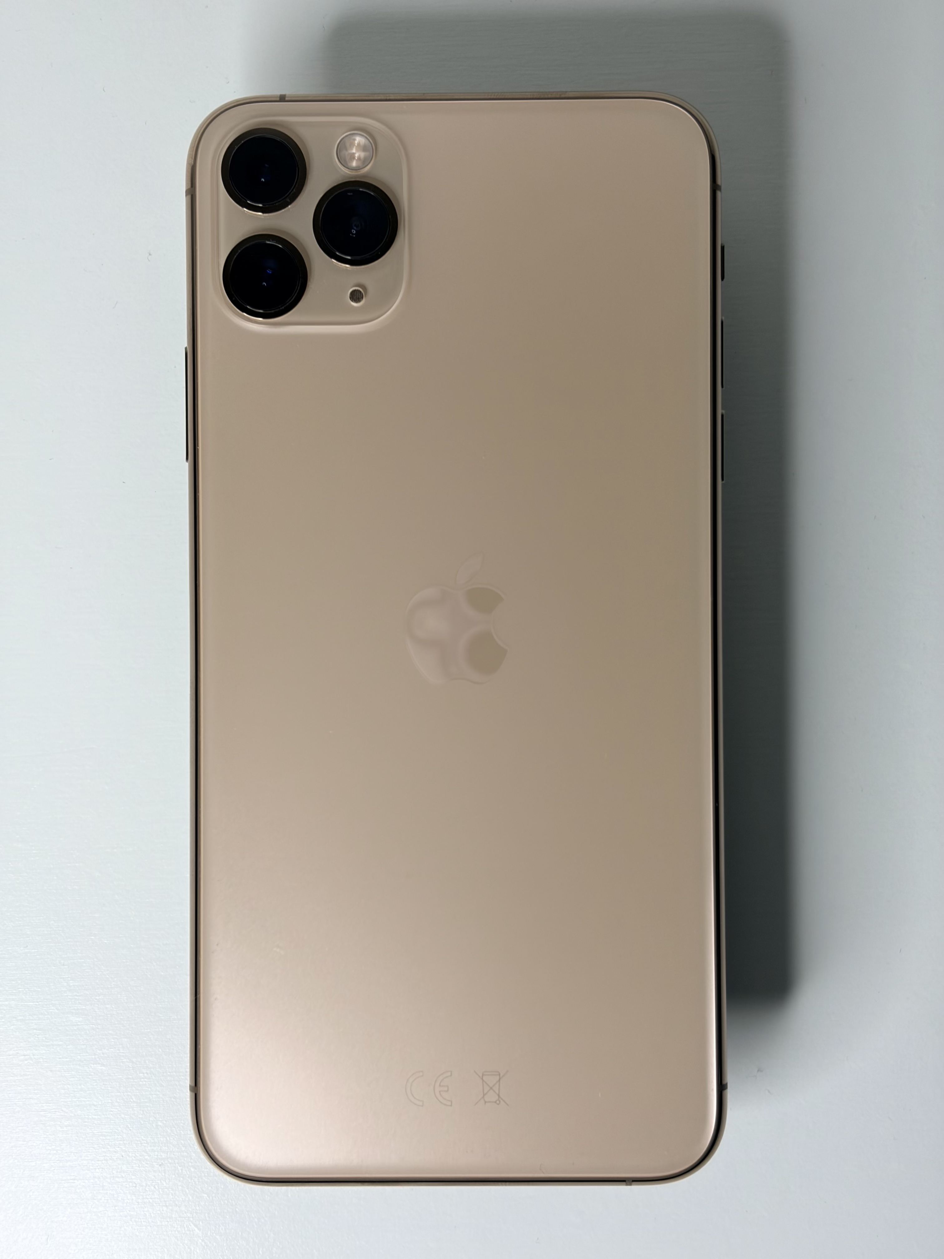 iPhone 11 Pro Max view 1