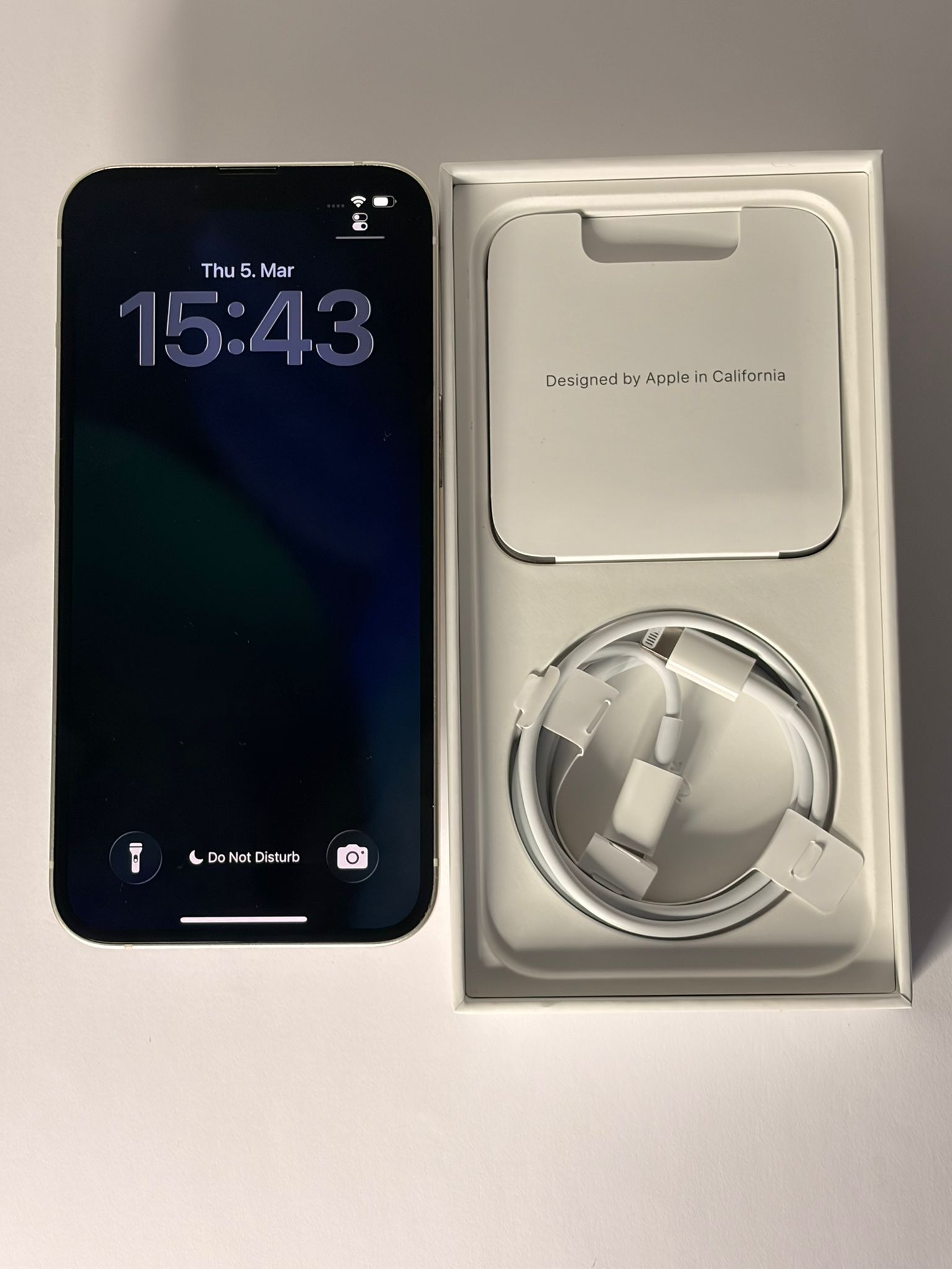 iPhone 13 (128GB) — Starlight — Used (Excellent) — Battery 86% view 3