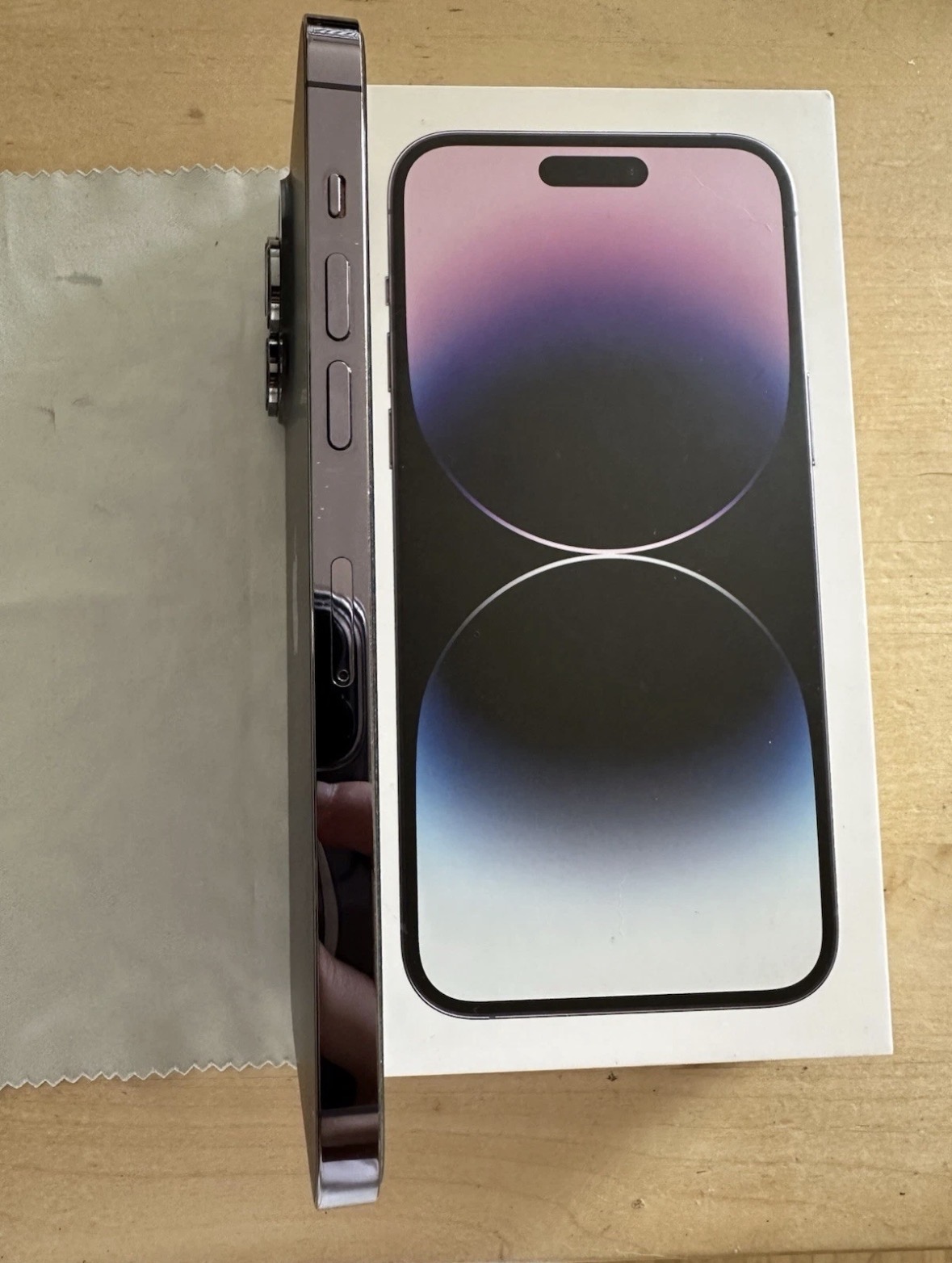 iPhone 14 Pro Max (512GB) - Deep Purple - Grade A - Battery 93% view 3