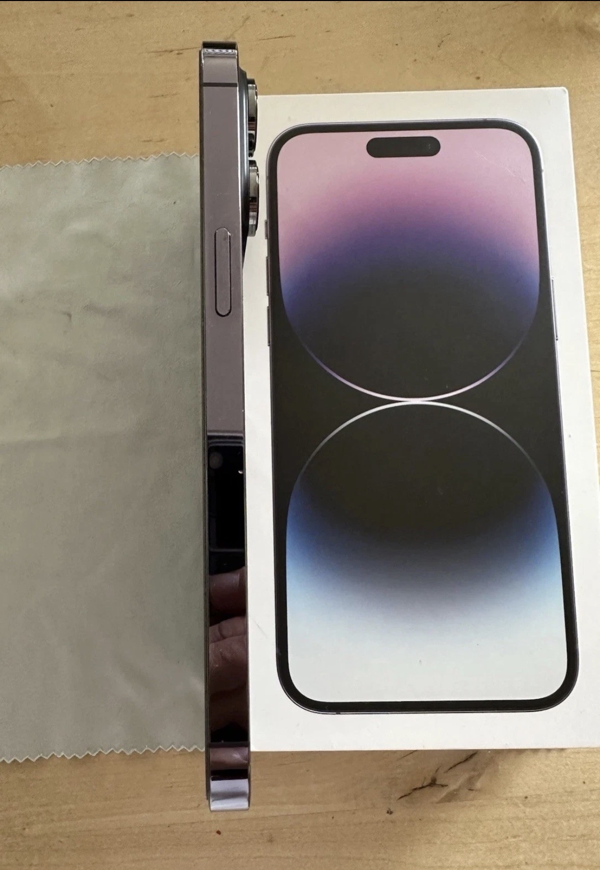 iPhone 14 Pro Max (512GB) - Deep Purple - Grade A - Battery 93% view 4