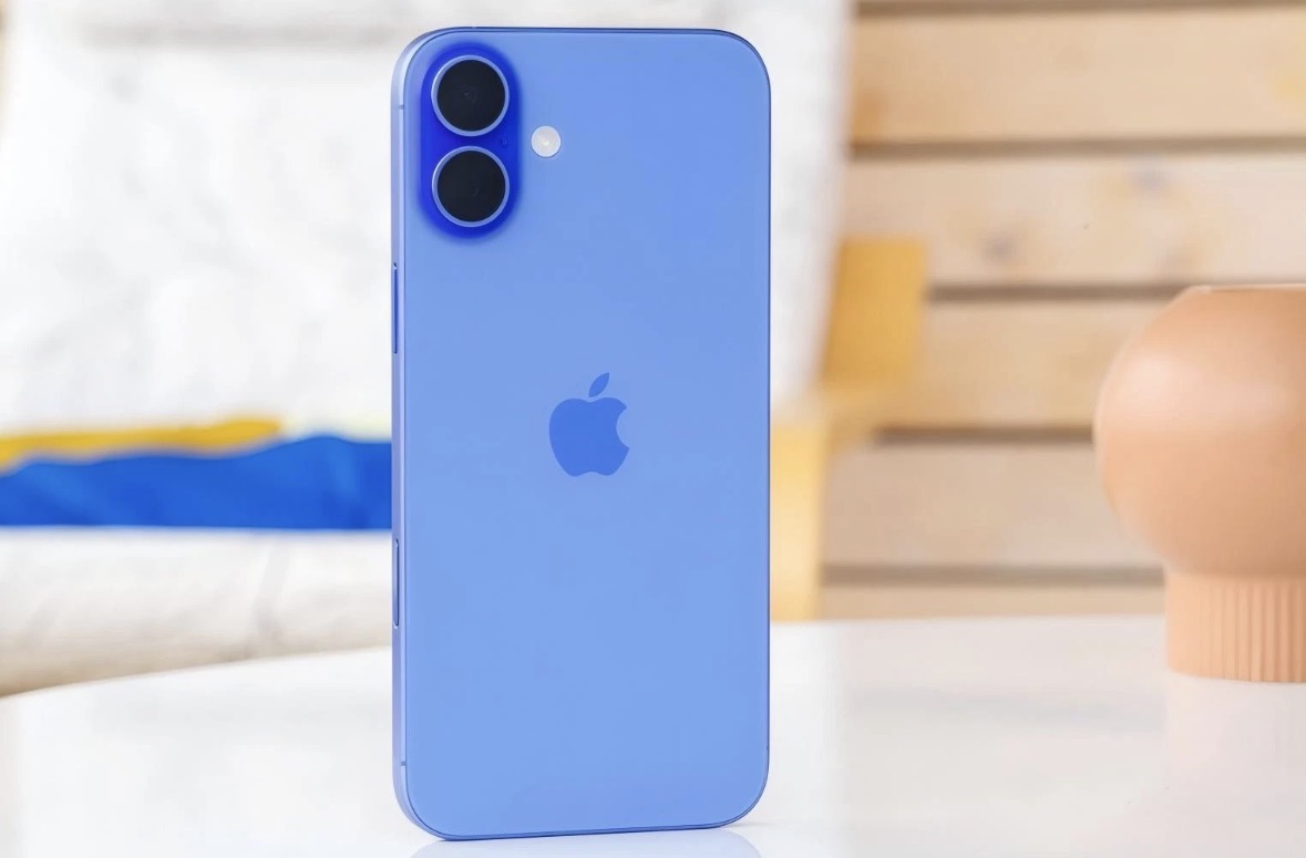 iPhone 16 Plus (128GB / 256GB) — Blue — Battery 85–100% — No SIM lock view 2