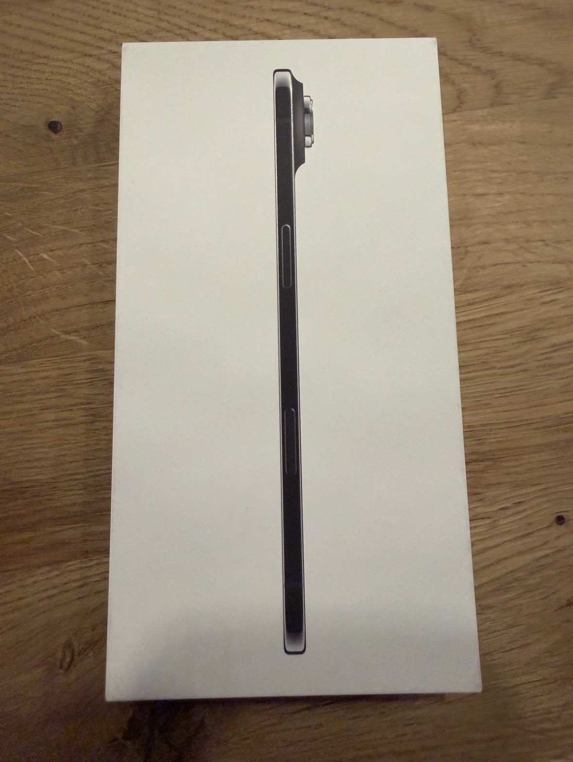 iPhone 17 Air (256GB) - Black - New - 0 battery cycles view 3